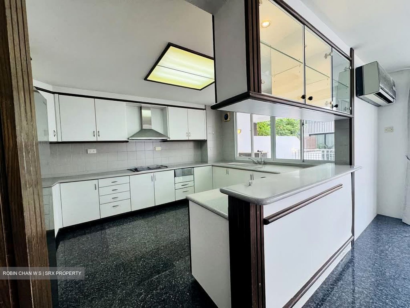 East Coast Hill (D16), Semi-Detached #559712641